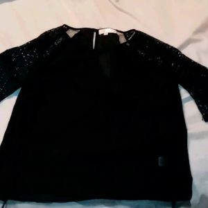Blouse sized Medium